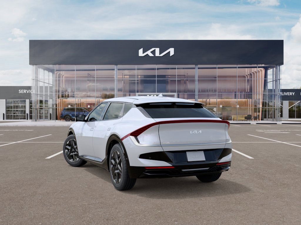 2025 Kia EV6 Wind photo 3