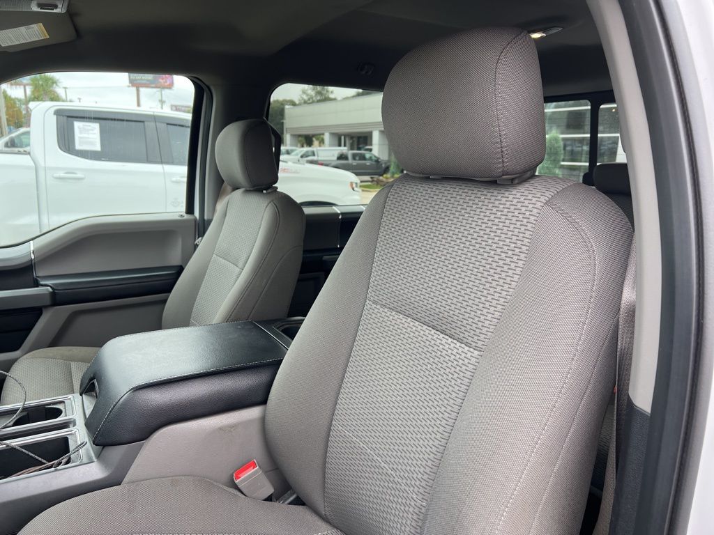 2018 Ford F-150 XLT photo 4