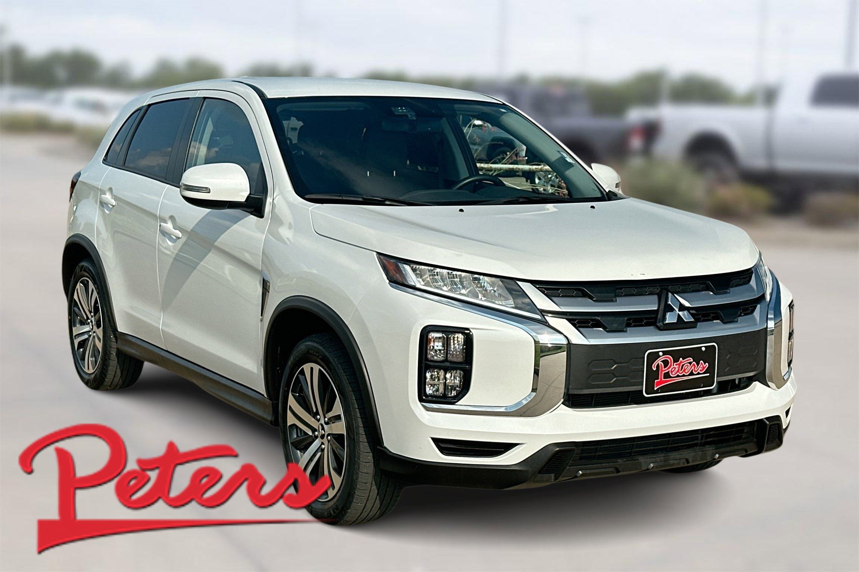 2024 Mitsubishi Outlander Sport SE's photo