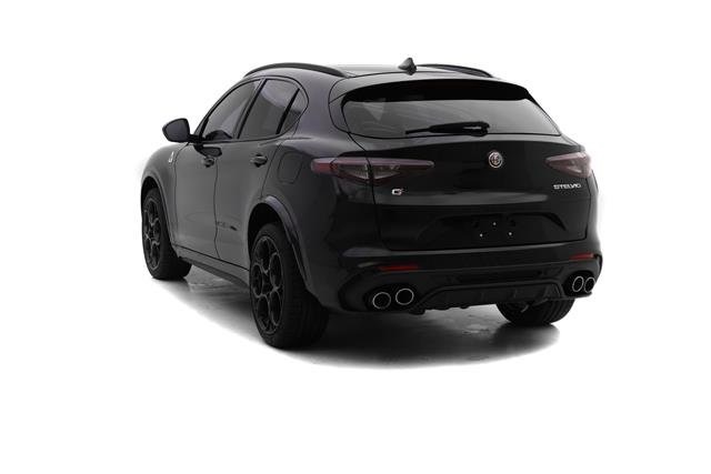 2024 Alfa Romeo Stelvio Quadrifoglio photo 5