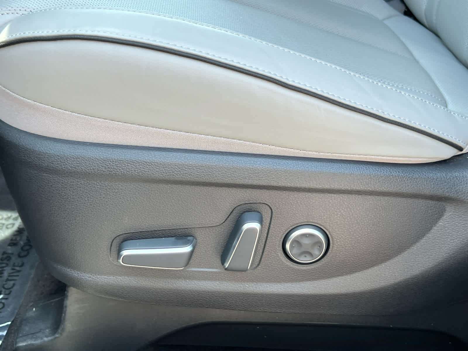 2024 Hyundai Palisade SEL photo 28