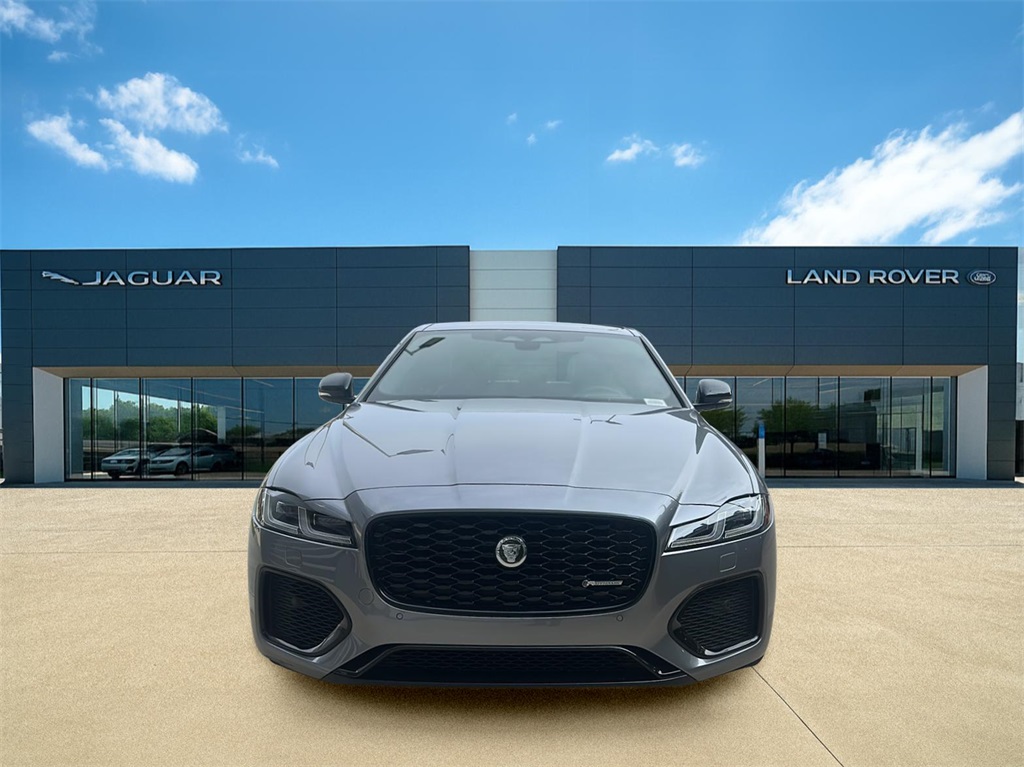 2024 Jaguar XF P300 R-Dynamic SE photo 6