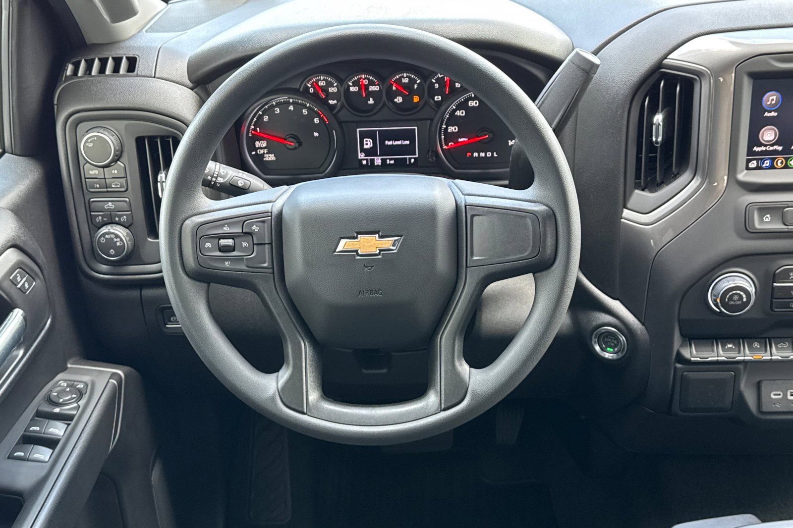 2025 Chevrolet Silverado Custom photo 13