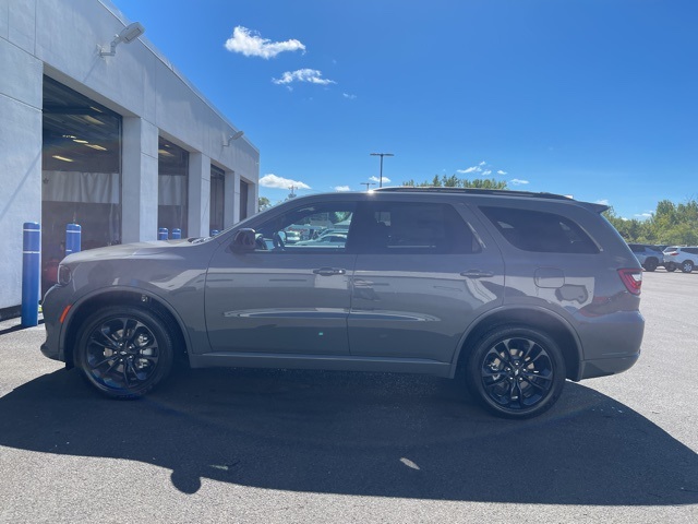 2026 Dodge Durango GT photo 2