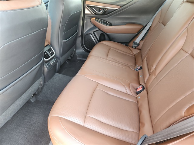 2021 Subaru Outback Touring photo 27