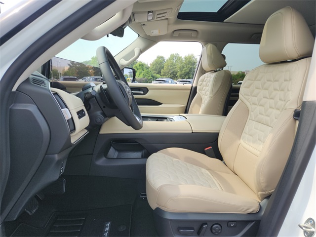 2026 Nissan Armada Platinum Reserve photo 4