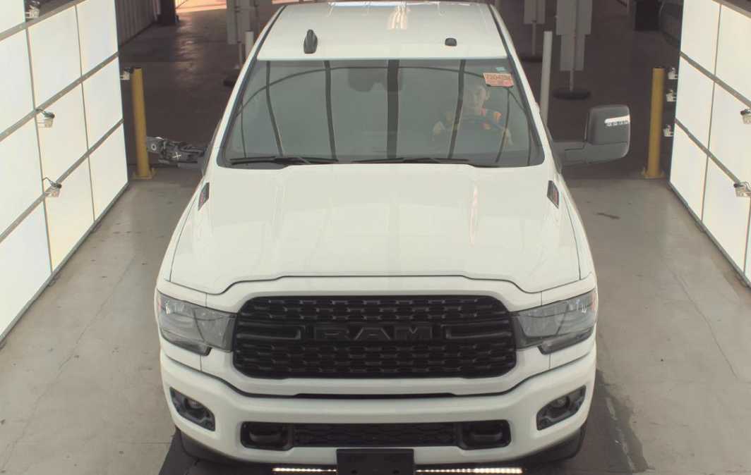 Used 2024 RAM Ram 2500 Pickup Big Horn with VIN 3C6UR5DL4RG339983 for sale in Kansas City