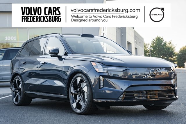 2025 Volvo EX90 Ultra's photo