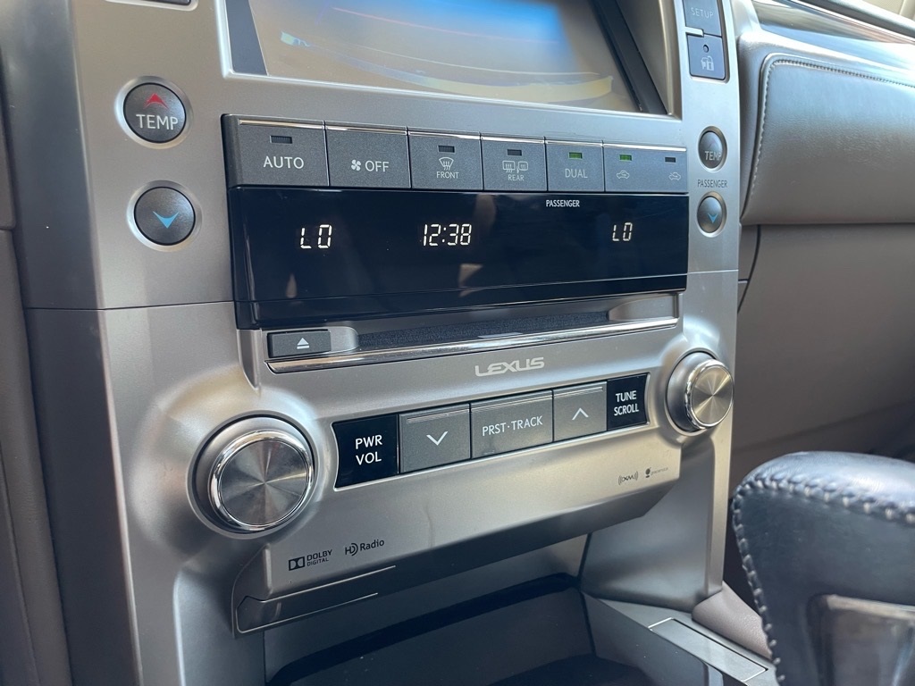 2019 Lexus GX 460 photo 15