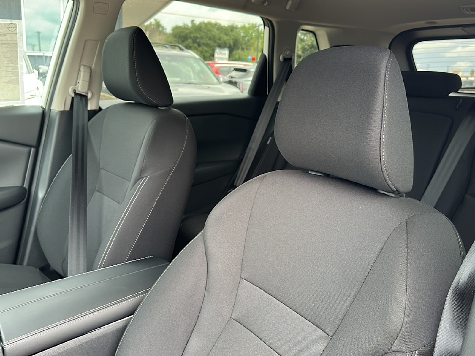 2026 Nissan Rogue S photo 3