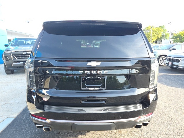 2025 Chevrolet Tahoe High Country photo 5