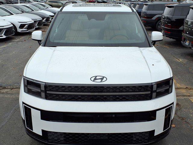2026 Hyundai Santa Fe Calligraphy photo 2