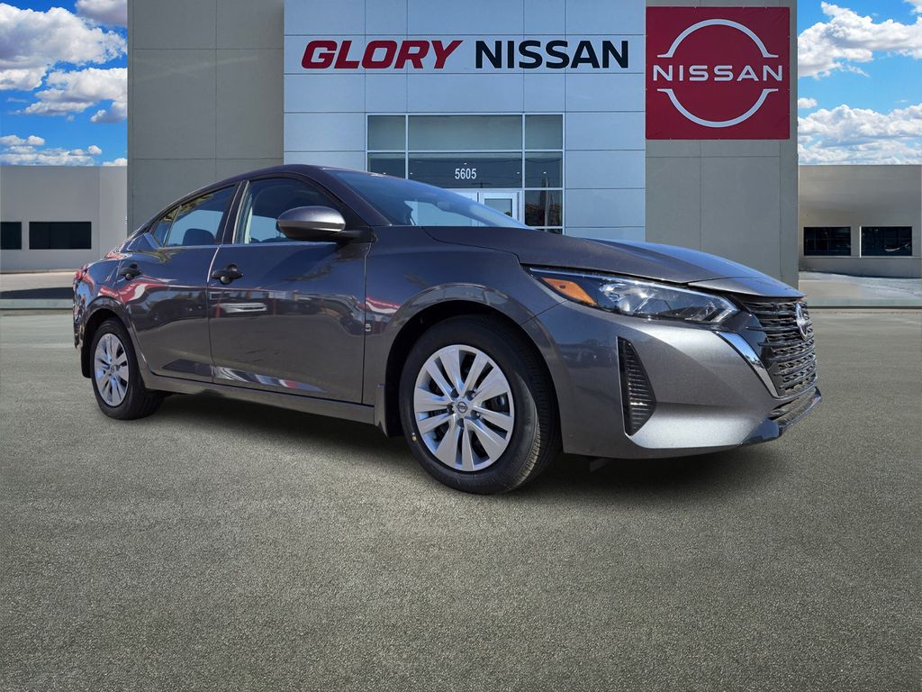2025 Nissan Sentra S's photo