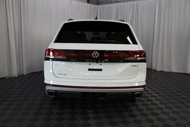 2025 Volkswagen Atlas Peak Edition SE photo 22