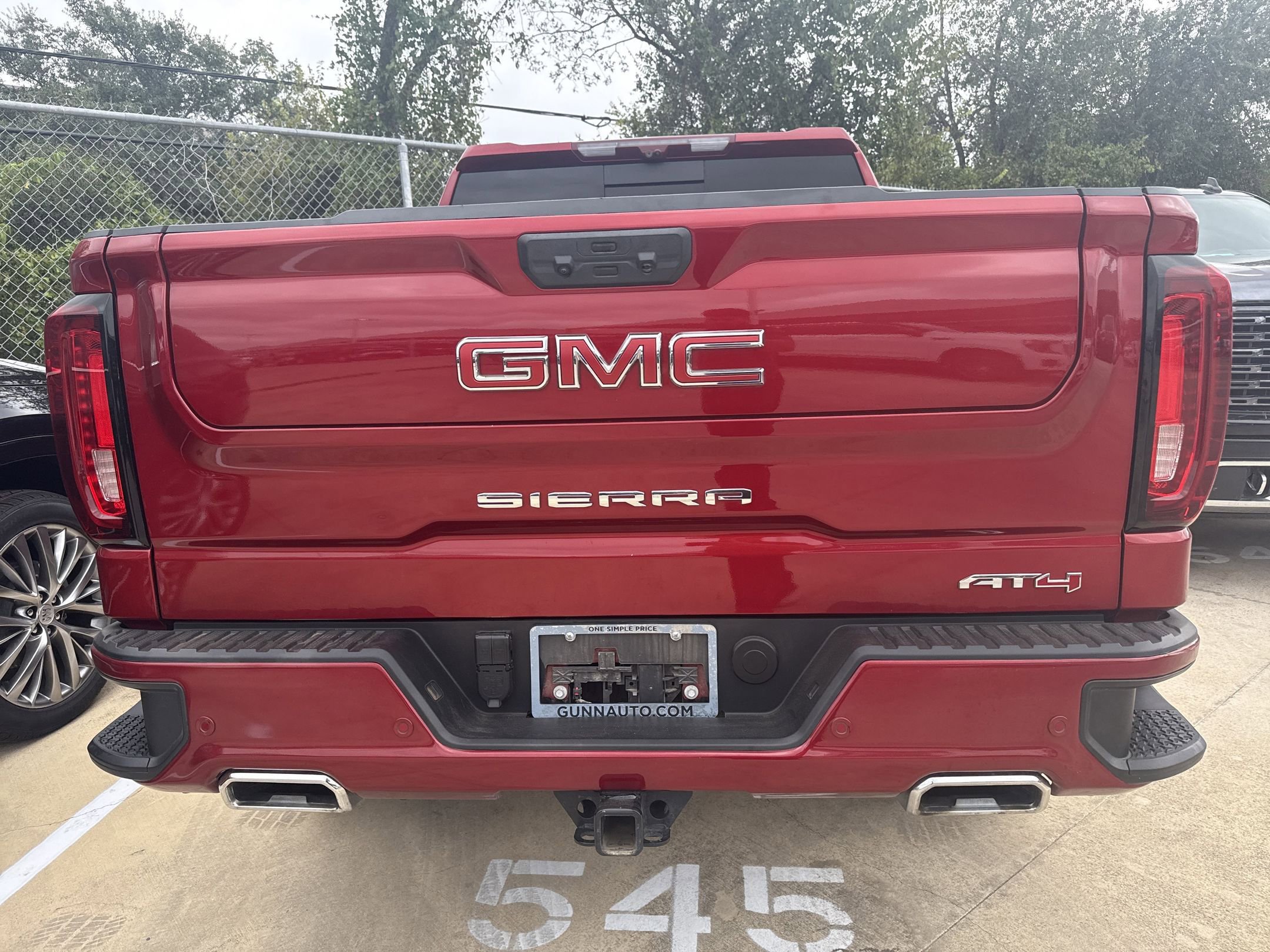 2024 Gmc Sierra 1500 AT4 photo 3