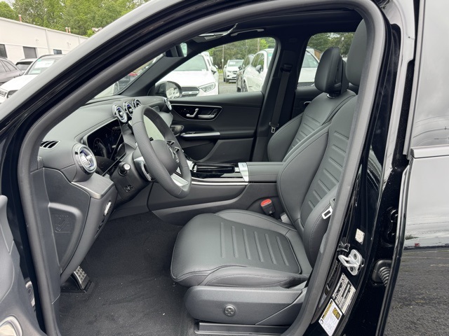 2025 Mercedes Benz GLC 300 4MATIC photo 7