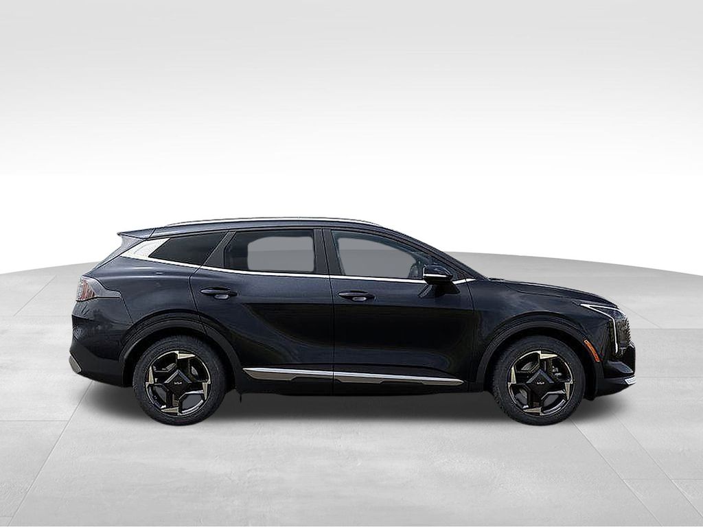 2026 Kia Sportage EX photo 4