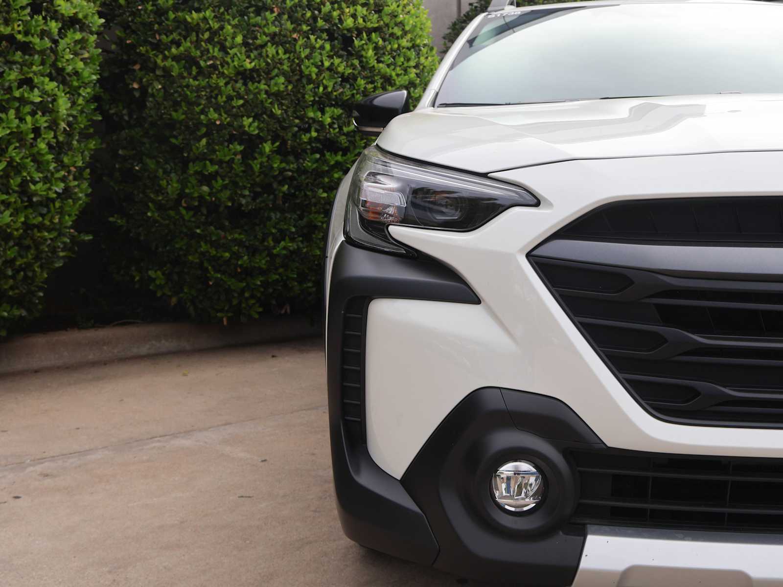 2025 Subaru Outback Limited photo 3