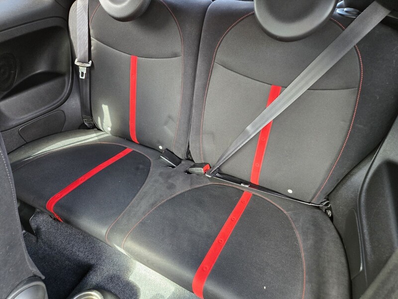 2013 Fiat 500 Abarth photo 11