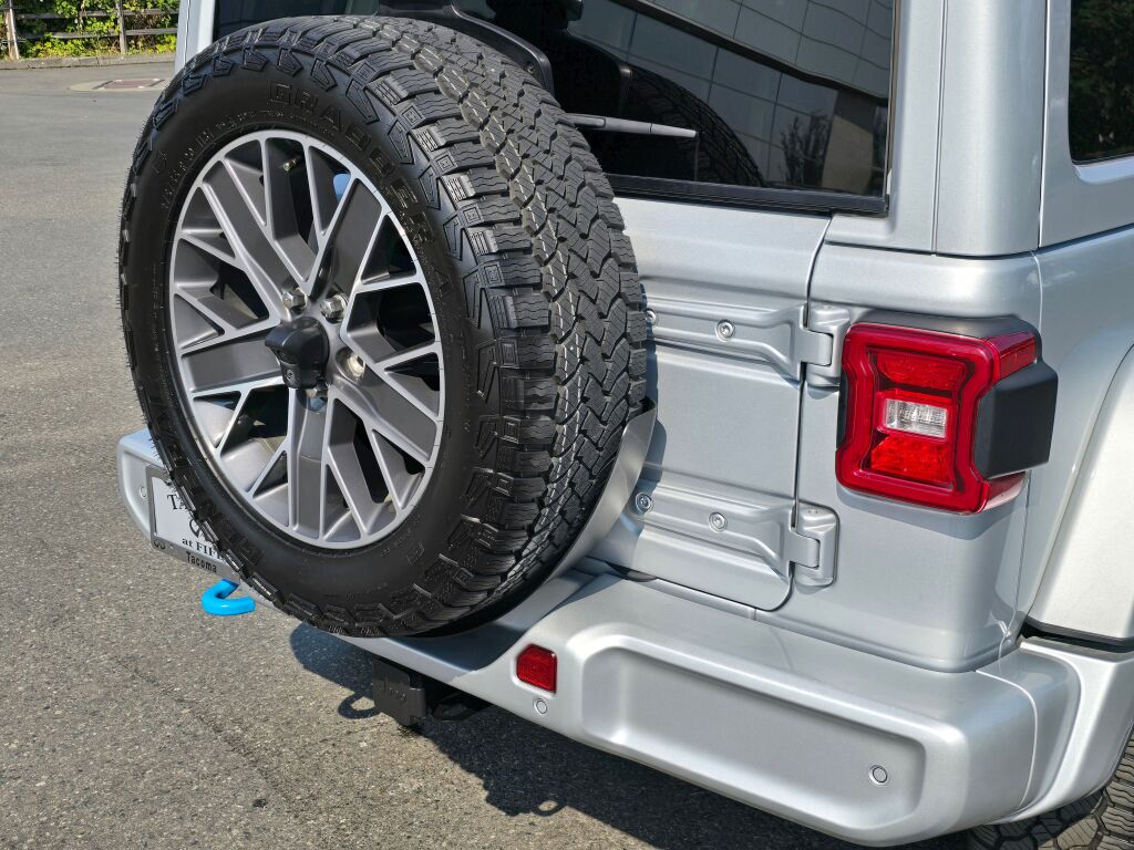 2024 Jeep Wrangler High Altitude 4xe photo 12
