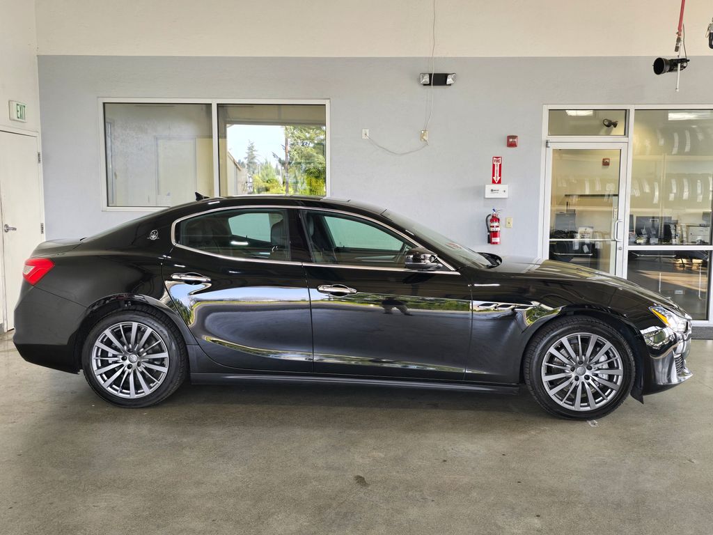 2018 Maserati Ghibli Base photo 3