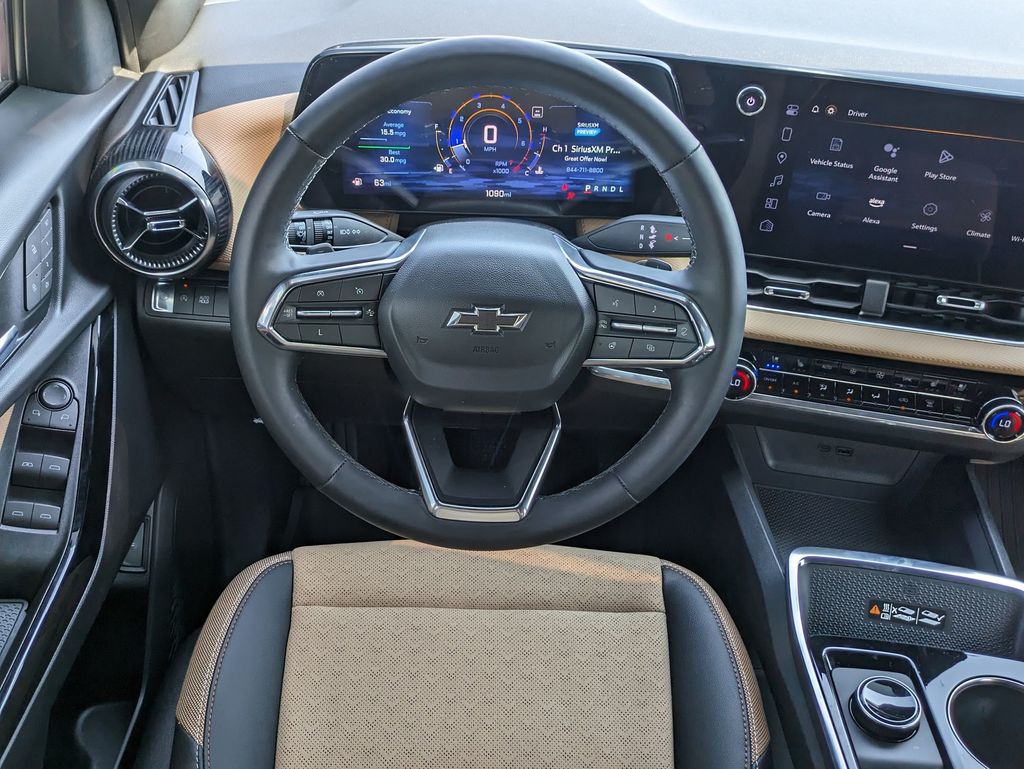 2025 Chevrolet Equinox ACTIV photo 13