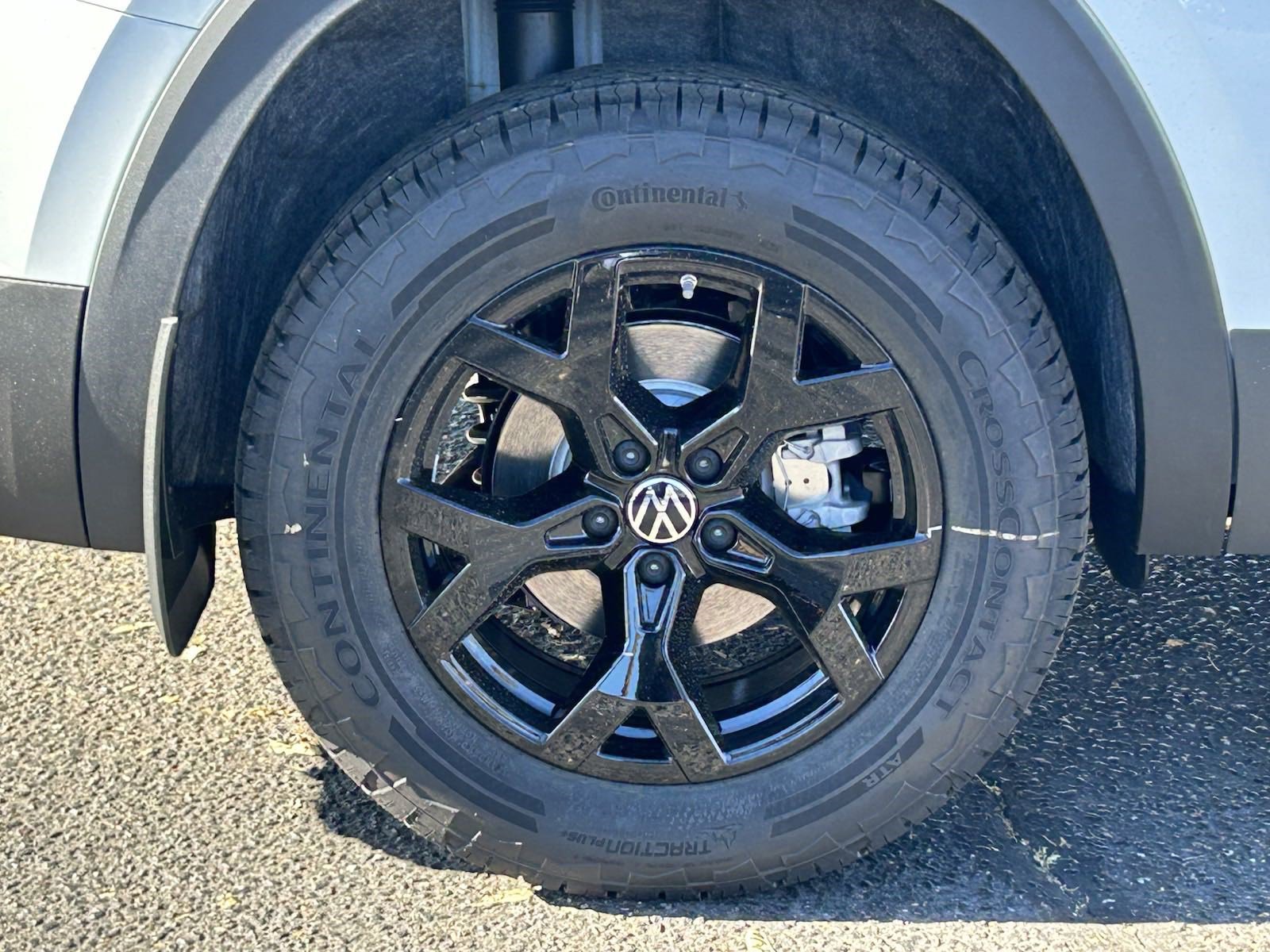 2025 Volkswagen Atlas Peak Edition SE photo 5