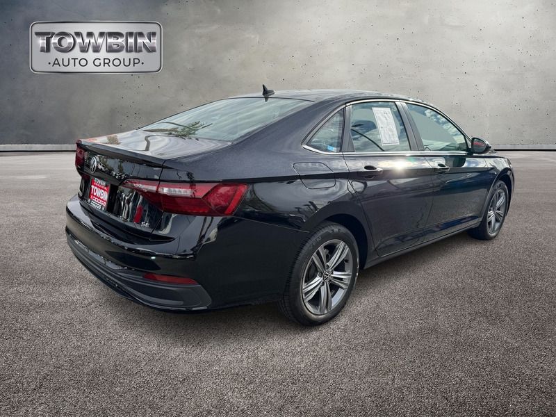 2024 Volkswagen Jetta 1.5T SE photo 2