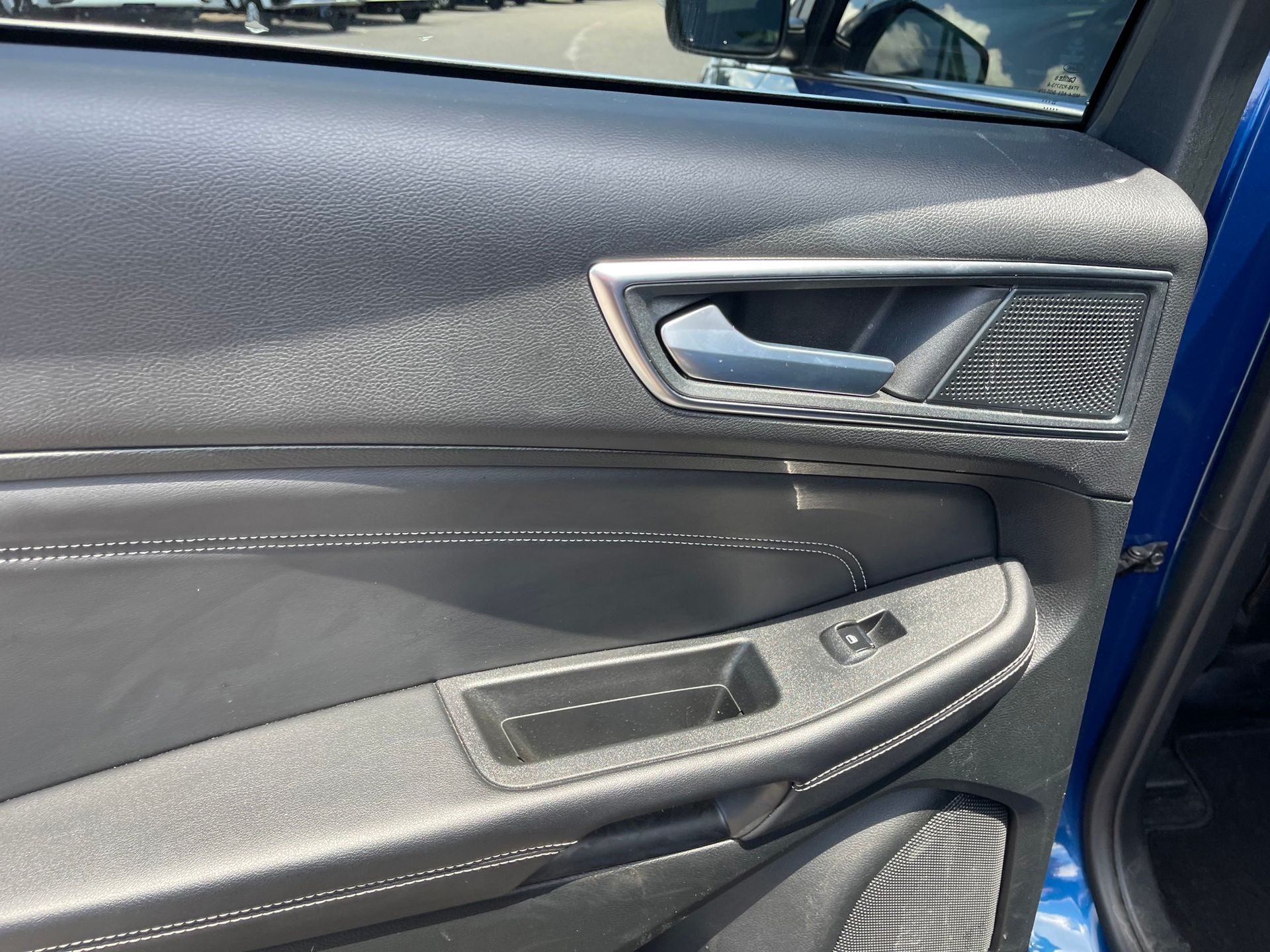 2024 Ford Edge Titanium photo 20