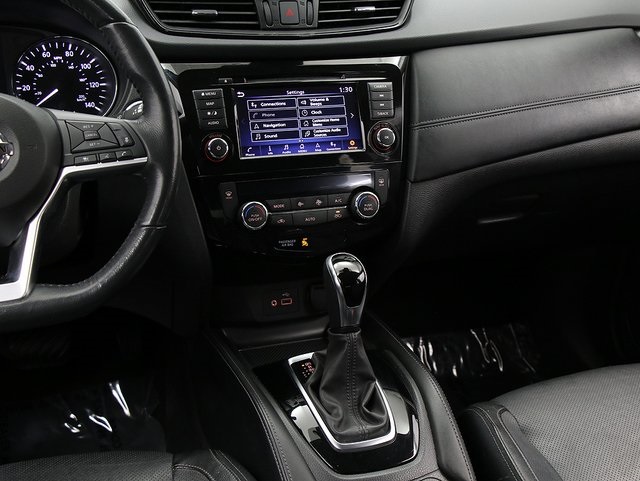 2018 Nissan Rogue SL photo 15