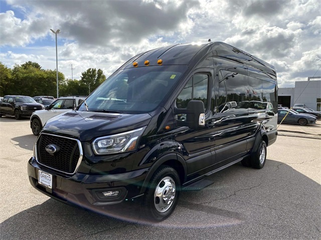 2024 Ford Transit photo 8