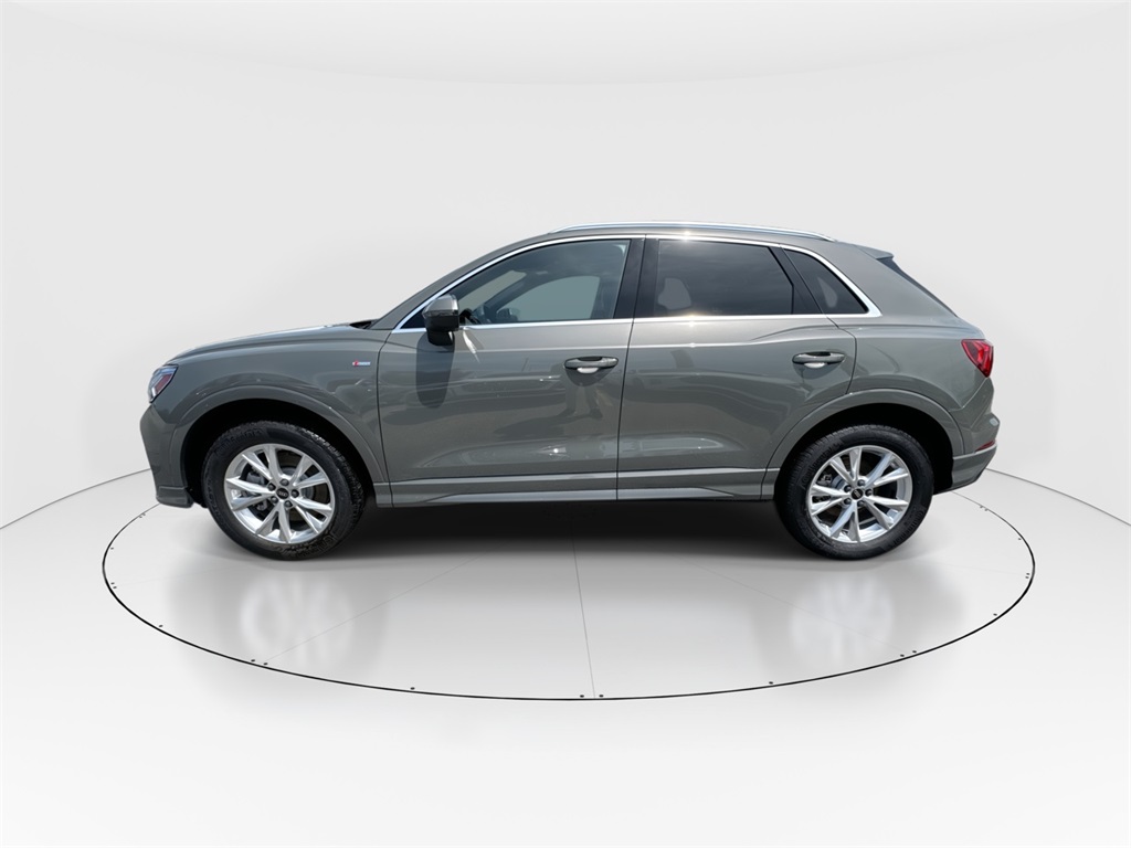2025 Audi Q3 Premium S line photo 5