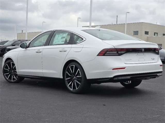 2025 Honda Accord Hybrid Touring photo 7