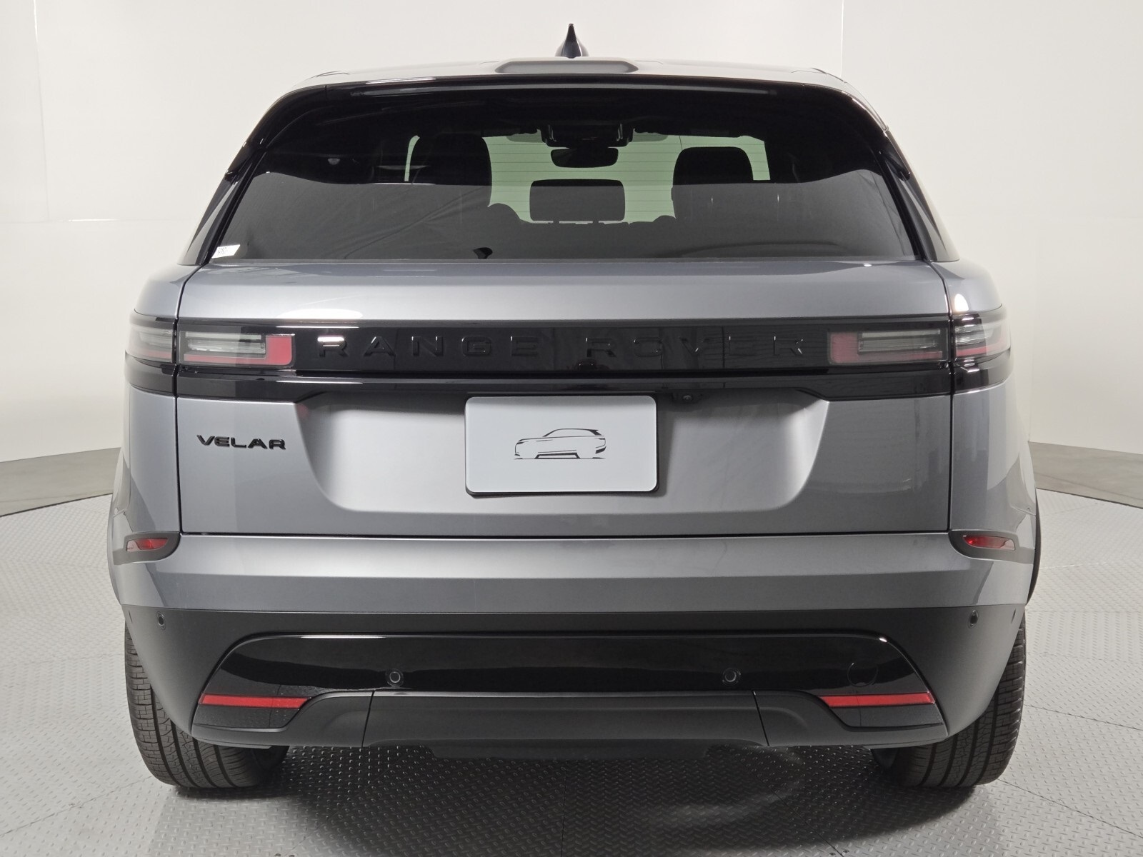 2026 Land Rover Range Rover Velar Velar P250 S photo 7