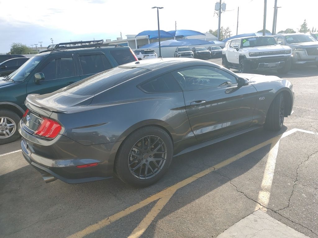 2019 Ford Mustang GT photo 5