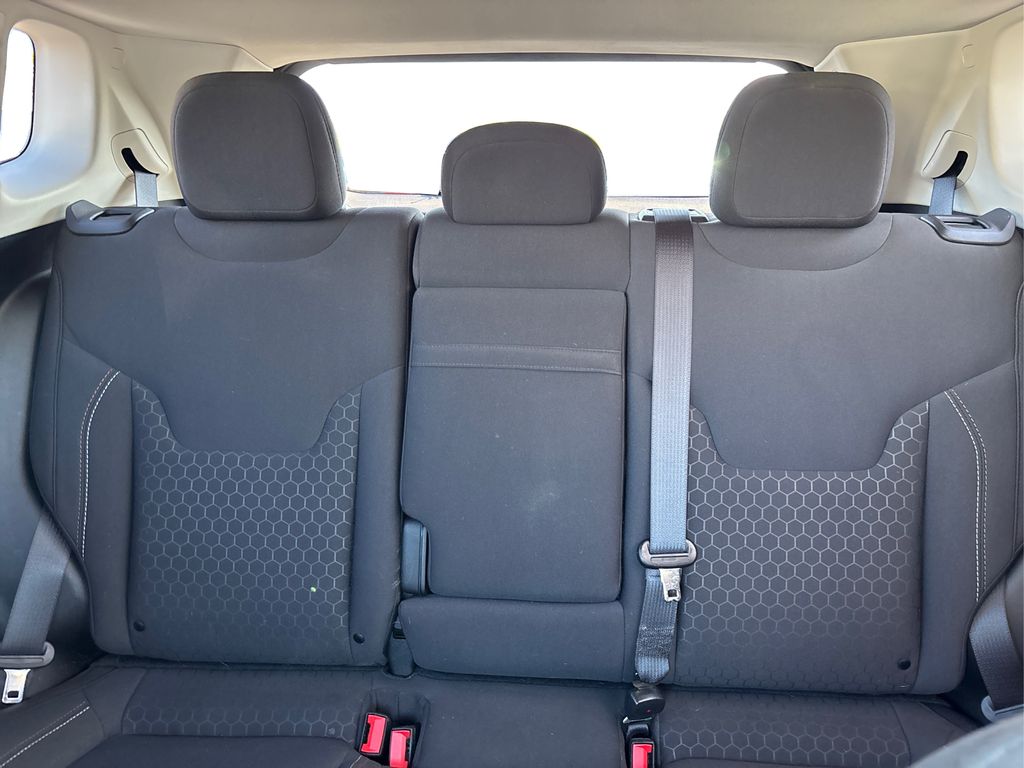 2019 Jeep Compass Sport photo 17