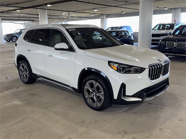 2025 BMW X1 Base's photo