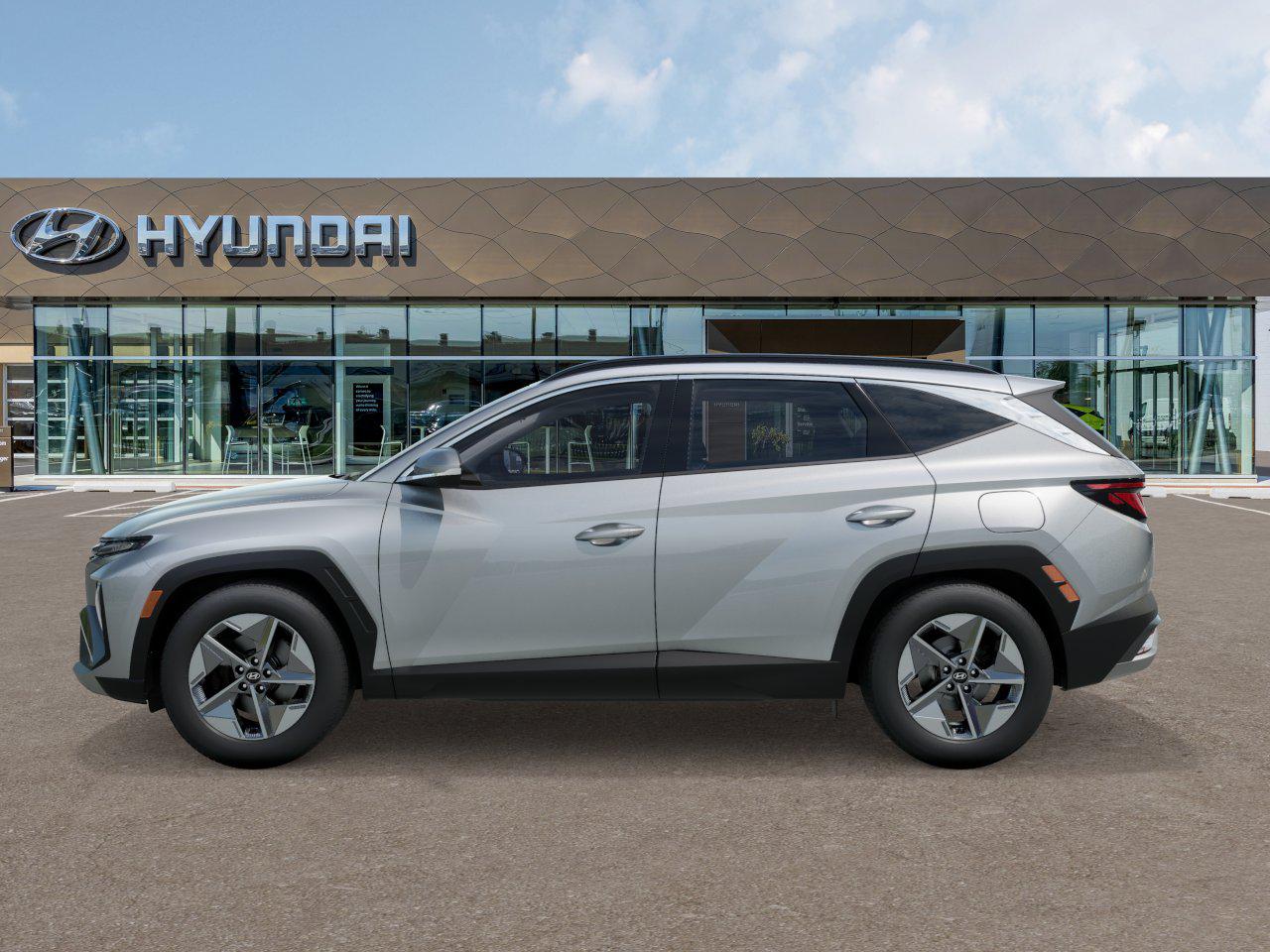 2026 Hyundai Tucson SEL photo 2