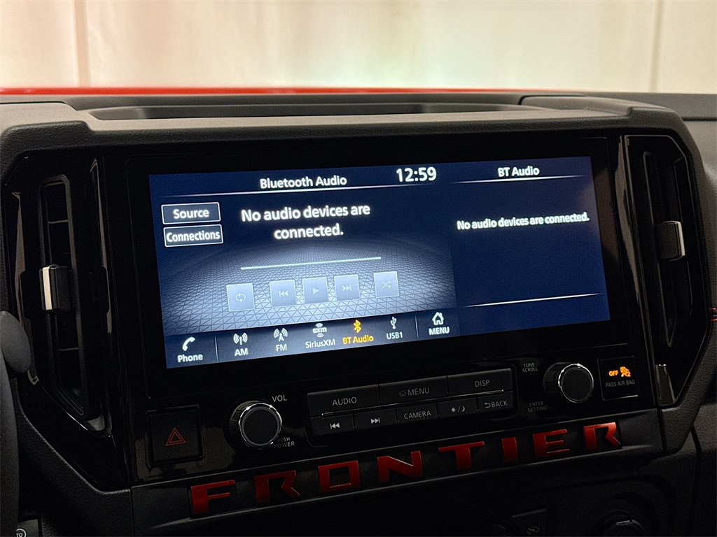 2025 Nissan Frontier PRO-4X photo 26