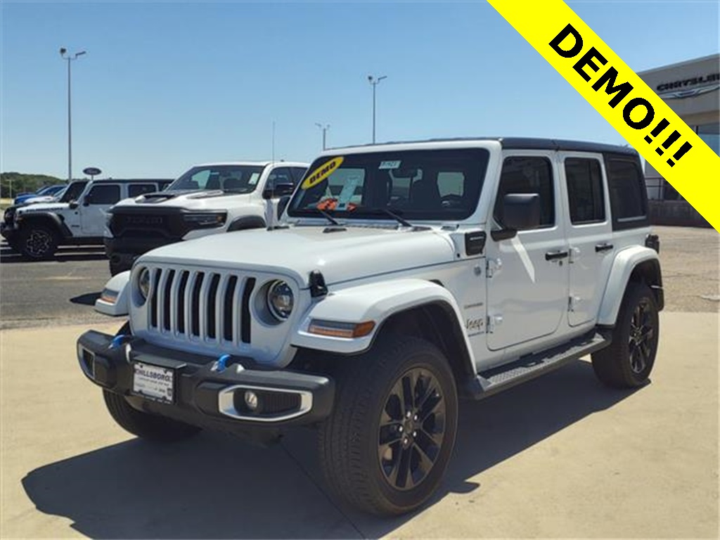 2023 Jeep Wrangler Sahara 4xe photo 3