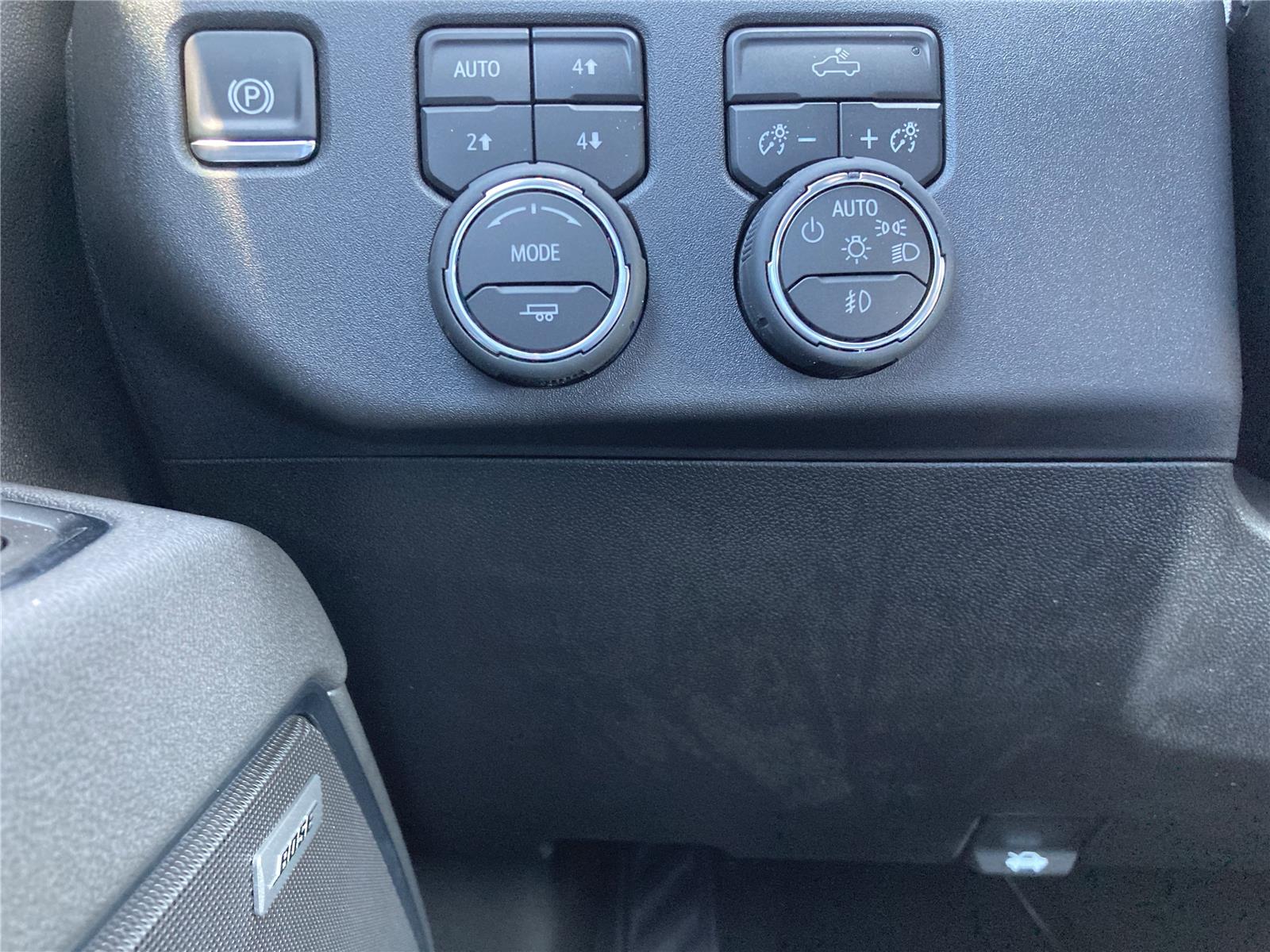 2026 Chevrolet Silverado 1500 RST photo 22