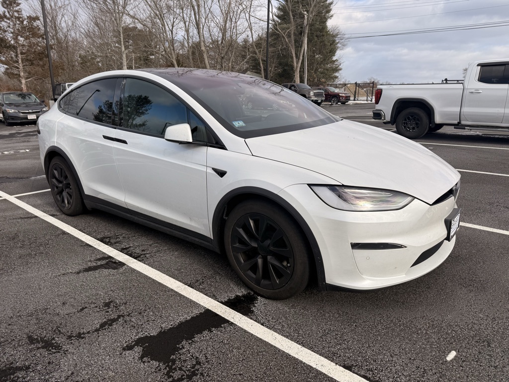 2023 Tesla Model X Long Range's photo