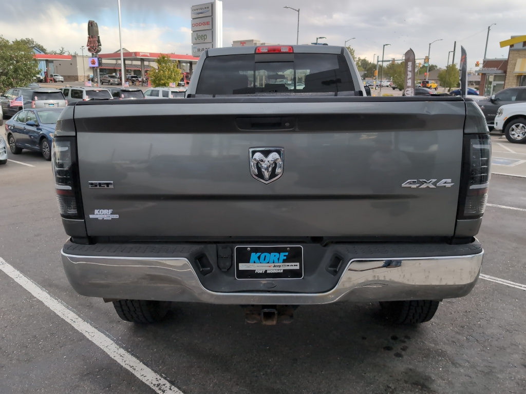 2011 Dodge Ram SLT photo 4