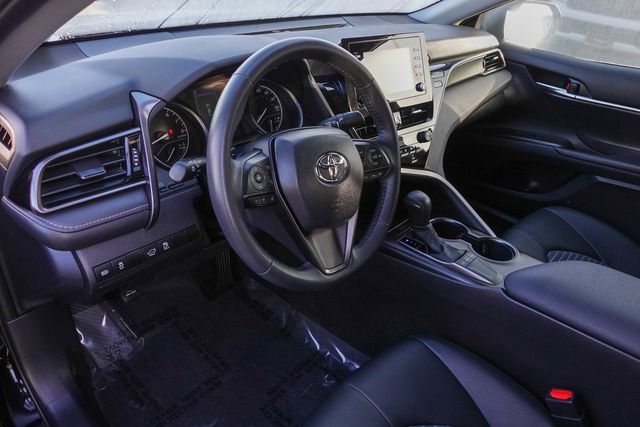2024 Toyota Camry SE photo 10