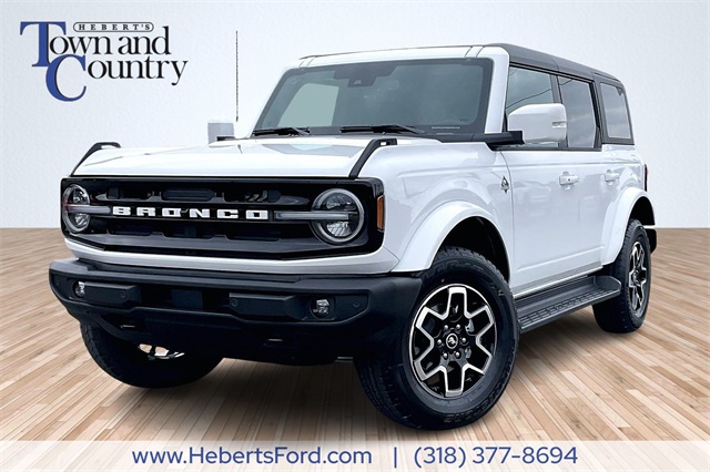 2025 Ford Bronco 4-Door Outer Banks's photo