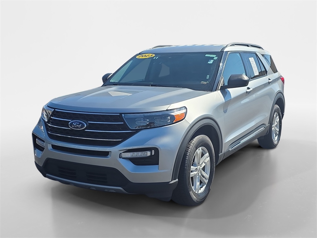 2023 Ford Explorer XLT photo 4