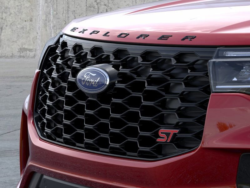 2025 Ford Explorer ST photo 16