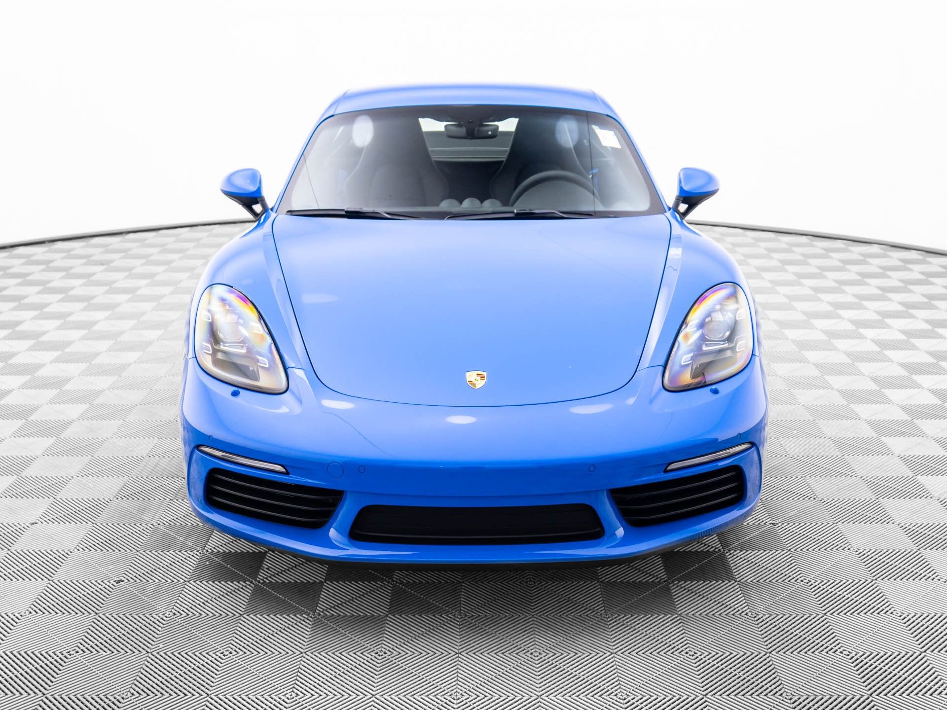 2025 Porsche Cayman Base S photo 9
