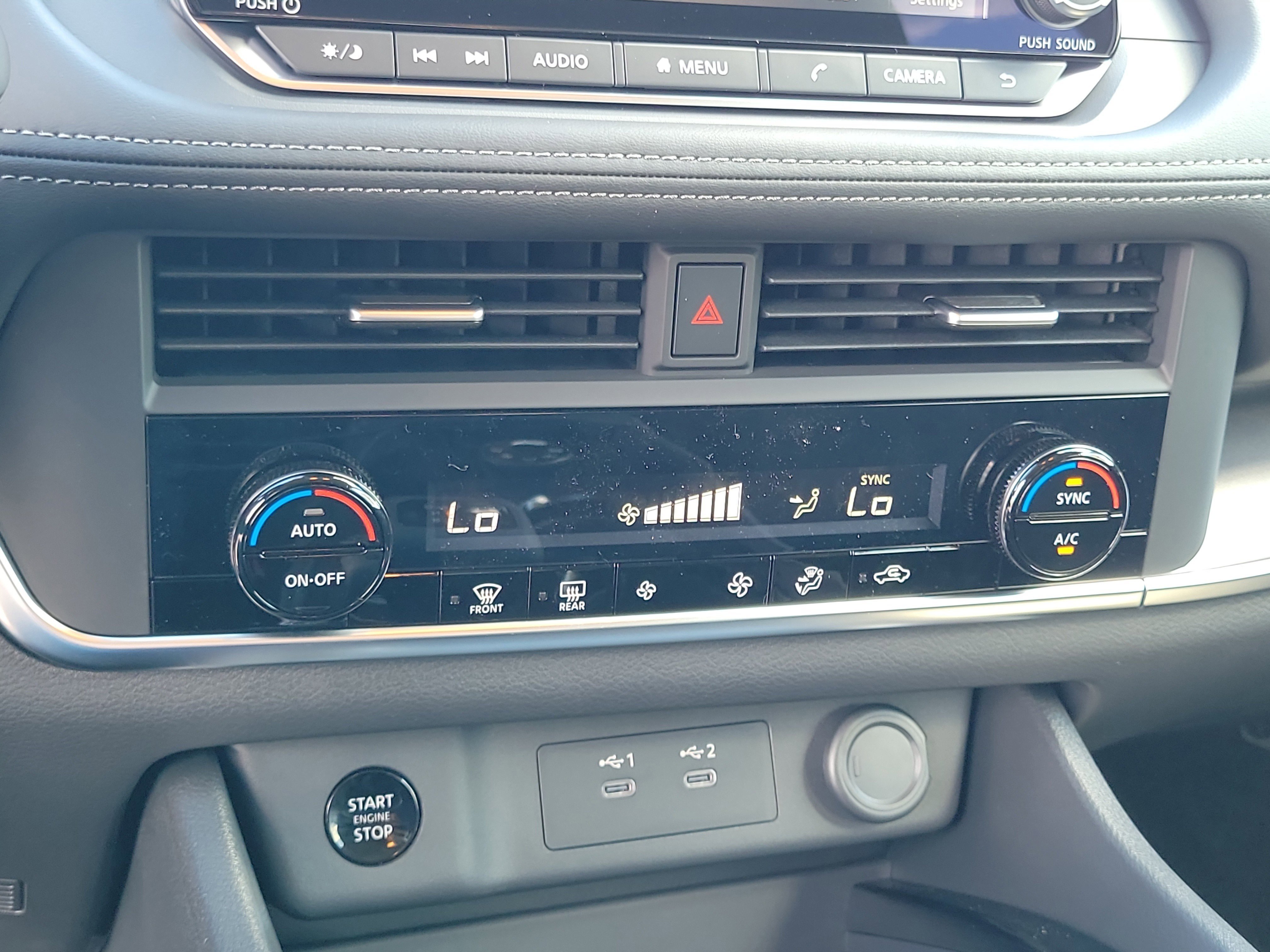 2026 Nissan Rogue SV photo 4