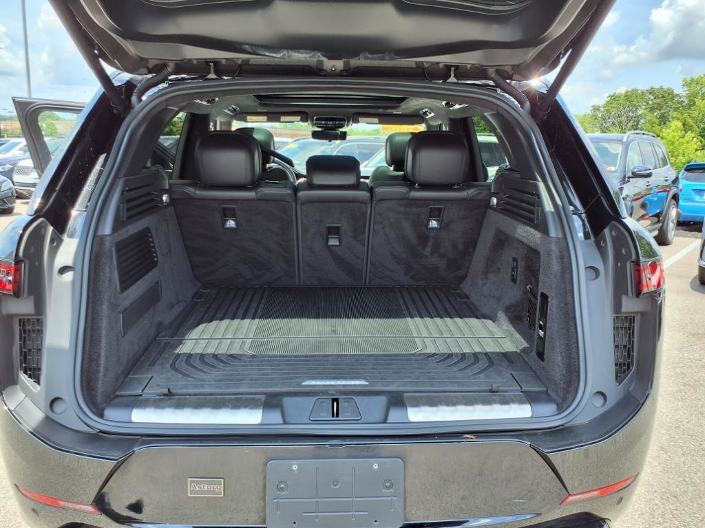2023 Land Rover Range Rover Sport P530 First Edition photo 12